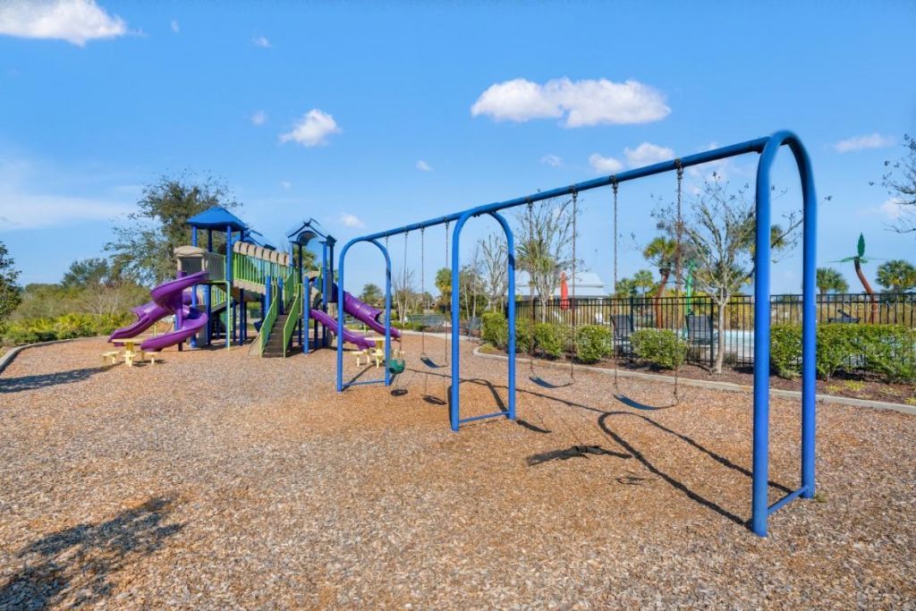 6199 Wandering Willow Drive, Wesley Chapel, FL 33545 Photo