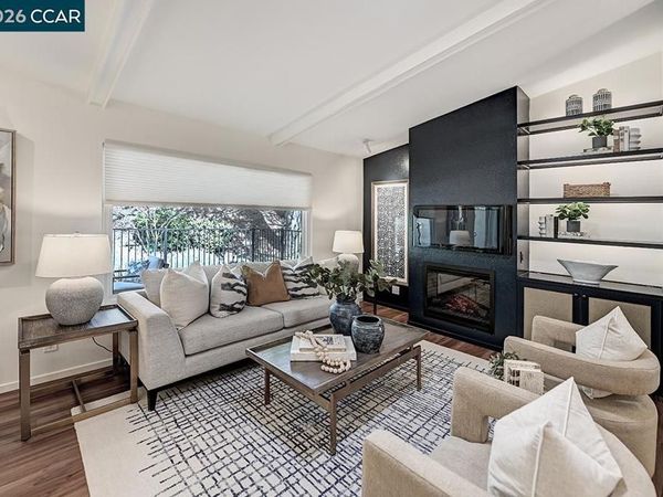 2717 2717 Ptarmigan Dr , Unit 2, Walnut Creek, CA 94595