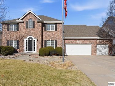 18320 Ontario Street , Omaha, NE 68130