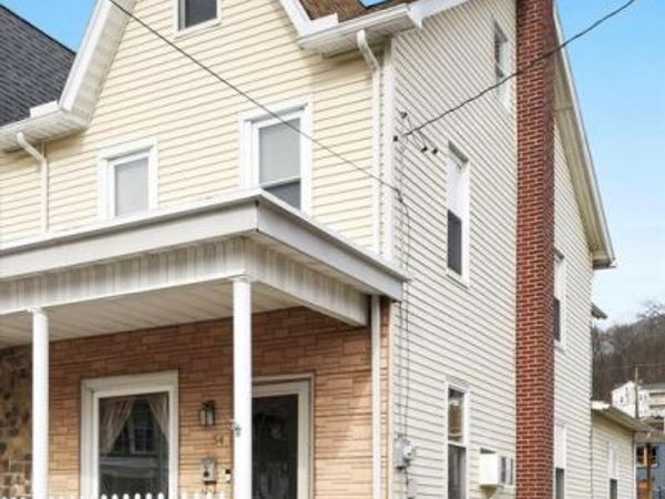 54 WALNUT STREET , CRESSONA, PA 17929