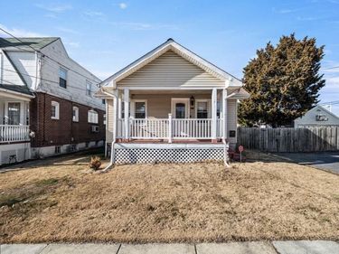 1401 GRANT AVENUE, WOODLYN, PA 19094