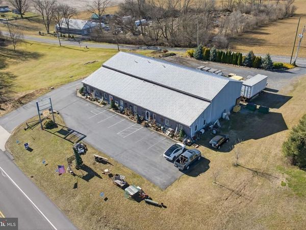 6788-6790 PENN AVENUE, WERNERSVILLE, PA 19565