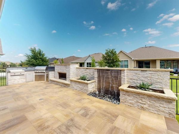 9601 Heartwood Drive, Denton, TX 76207