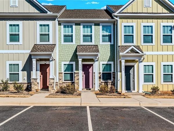 1753 Granby Heights Drive, Winston-Salem, NC 27103