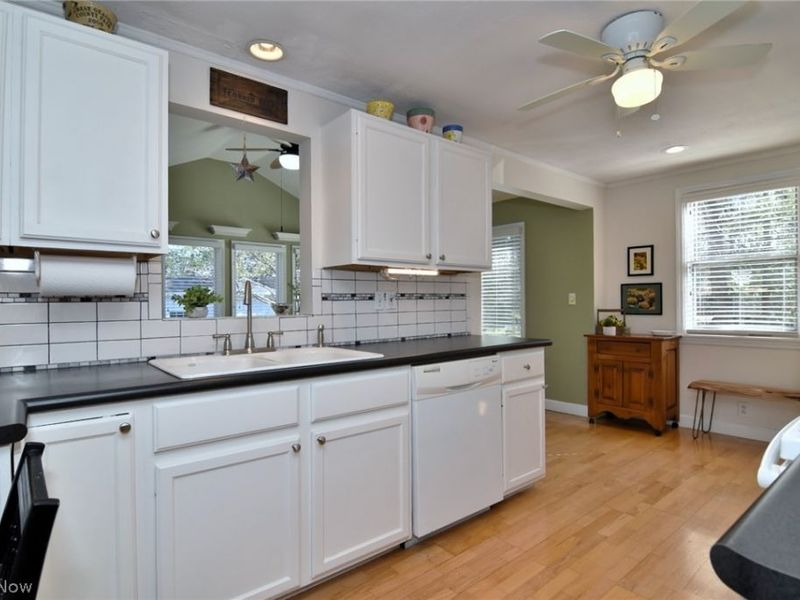 7381 Portage Street, Solon, OH 44139 Photo 11