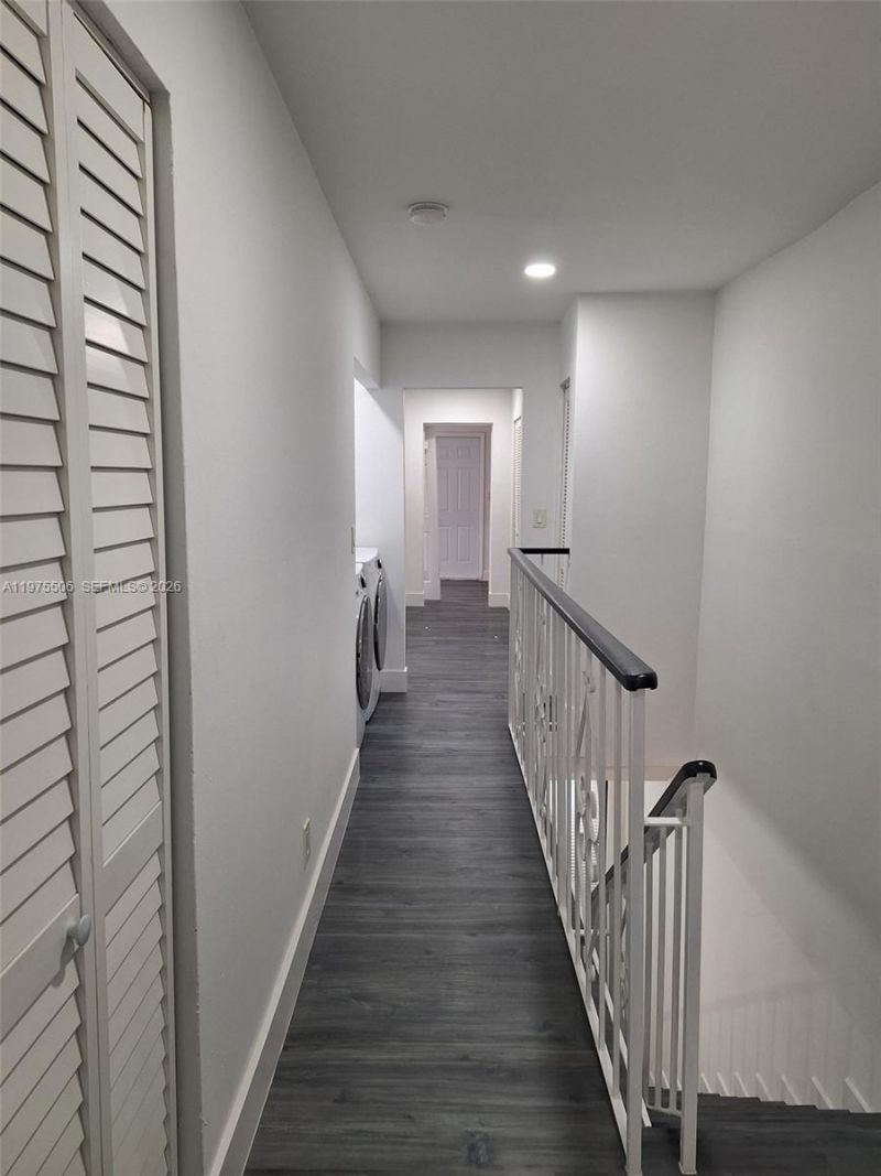 3512 Estepona Ave, Unit 22-D-1, Doral, FL 33178 Photo