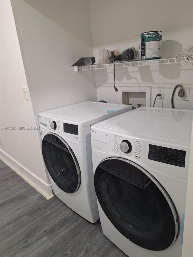 3512 Estepona Ave, Unit 22-D-1, Doral, FL 33178 Photo