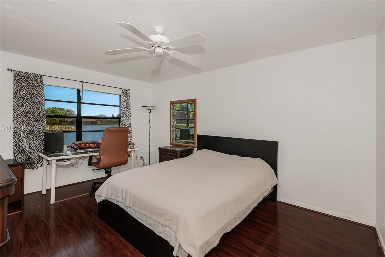 840 SW 120th Way, Davie, FL 33325 Photo