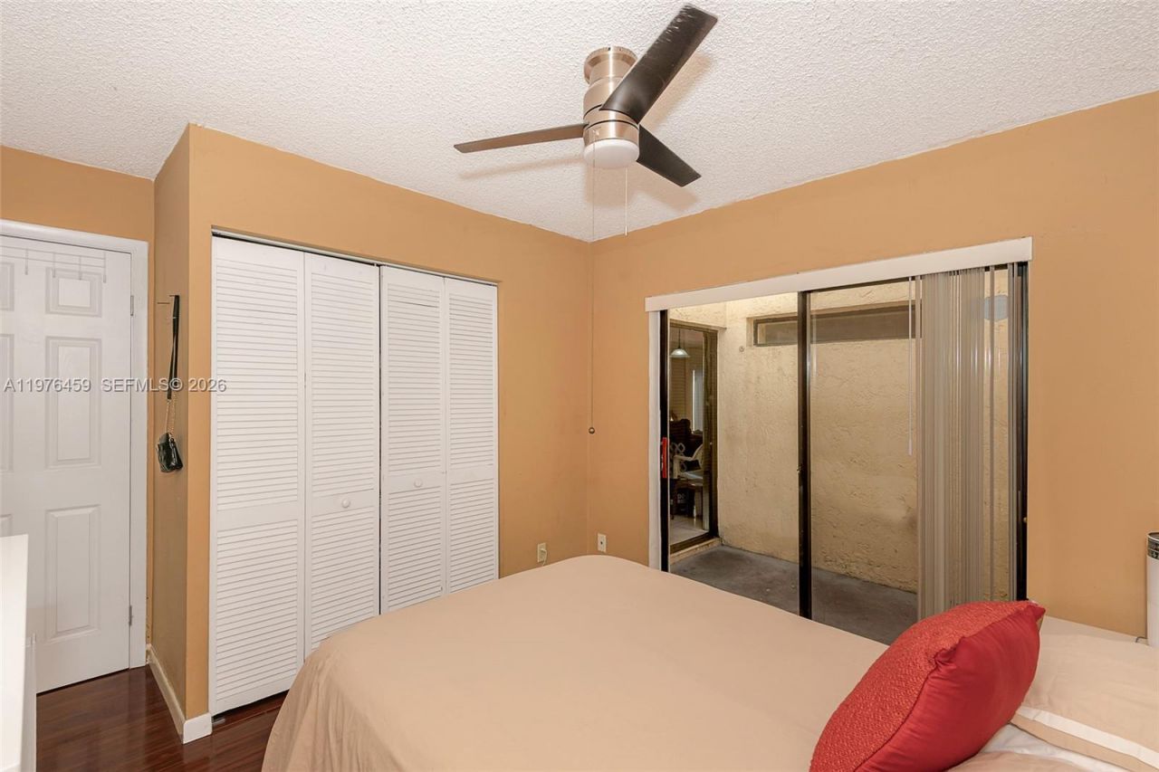 840 SW 120th Way, Davie, FL 33325 Photo