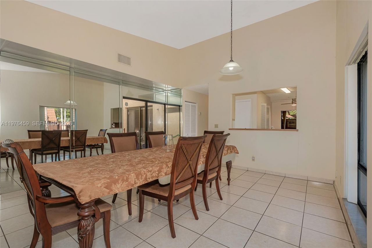 840 SW 120th Way, Davie, FL 33325 Photo