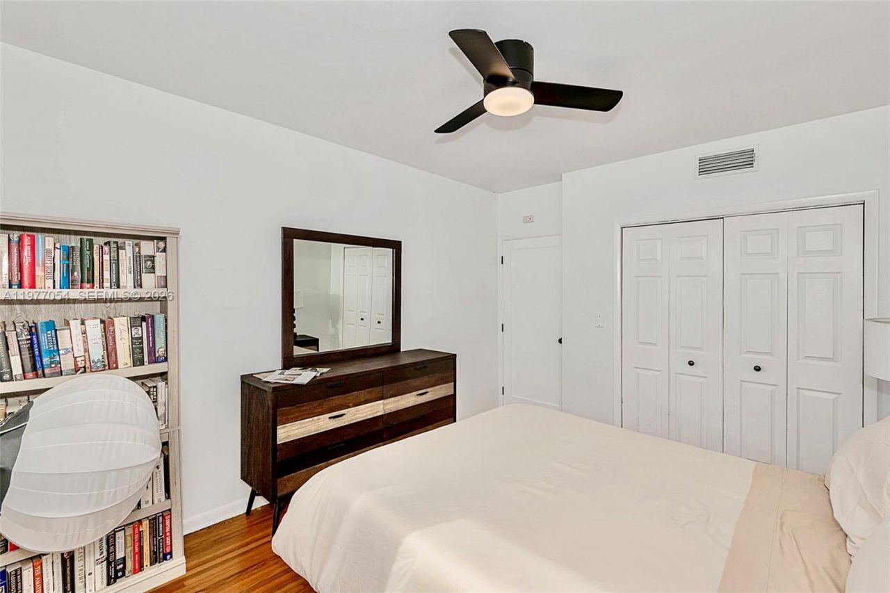 10450 NE 5th Ave , Miami Shores, FL 33138 Photo