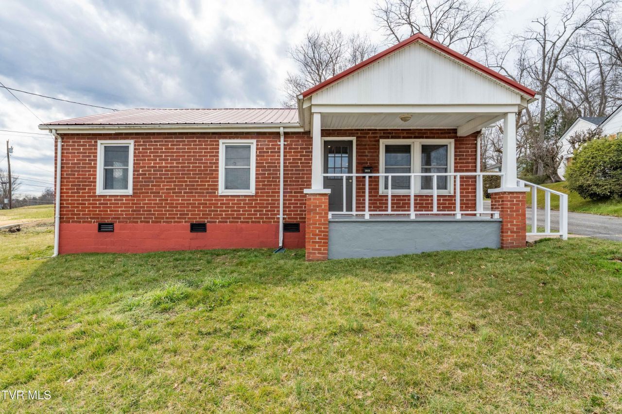 1015 Knob Creek Road, Johnson City, TN 37604 Main Photo