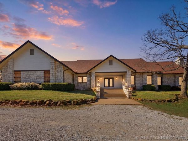 14264 S 217th West Avenue, Kellyville, OK 74039