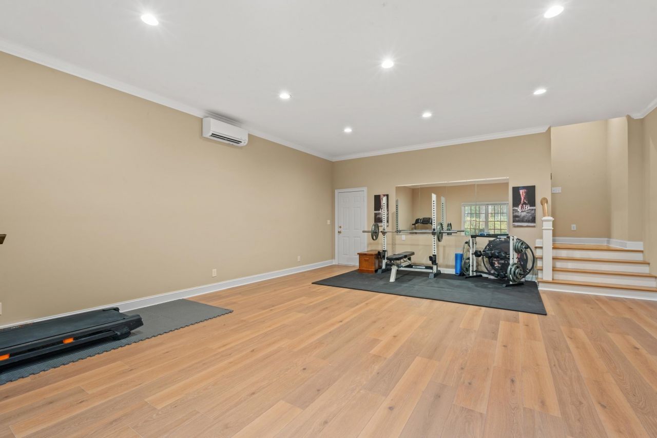 4511 Saint Johns Pl. Photo 17