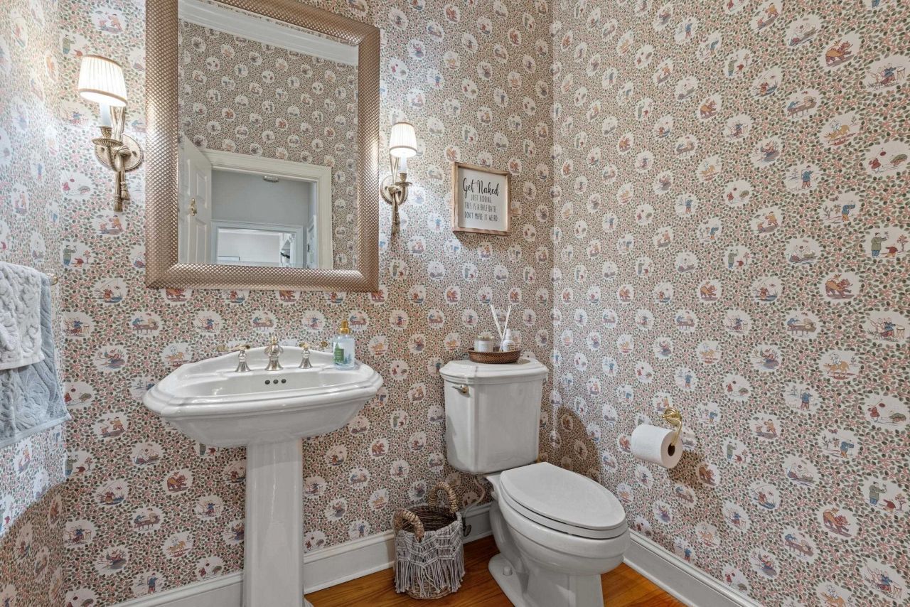 4511 Saint Johns Pl. Photo 19