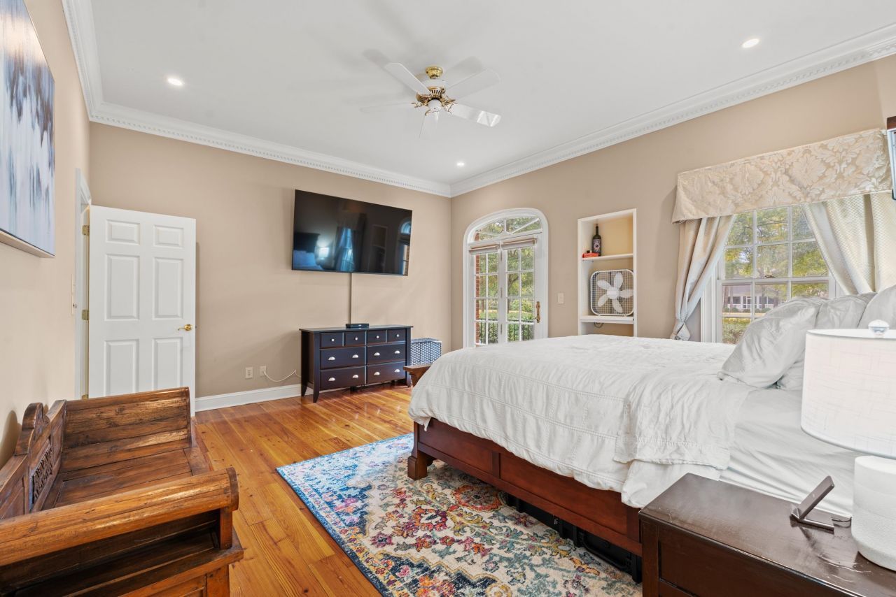 4511 Saint Johns Pl. Photo 22