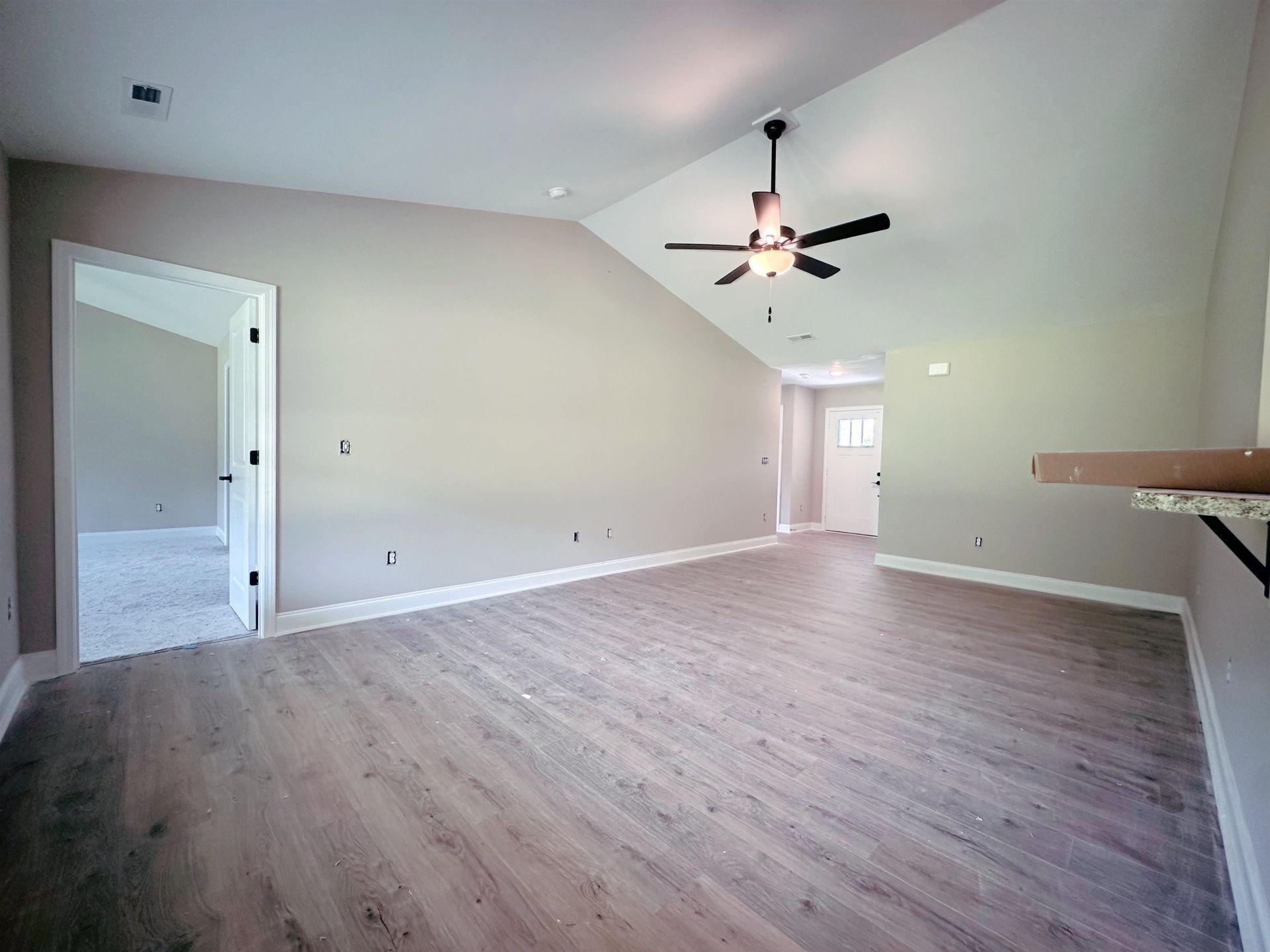 950 Padgett Lane Photo 14