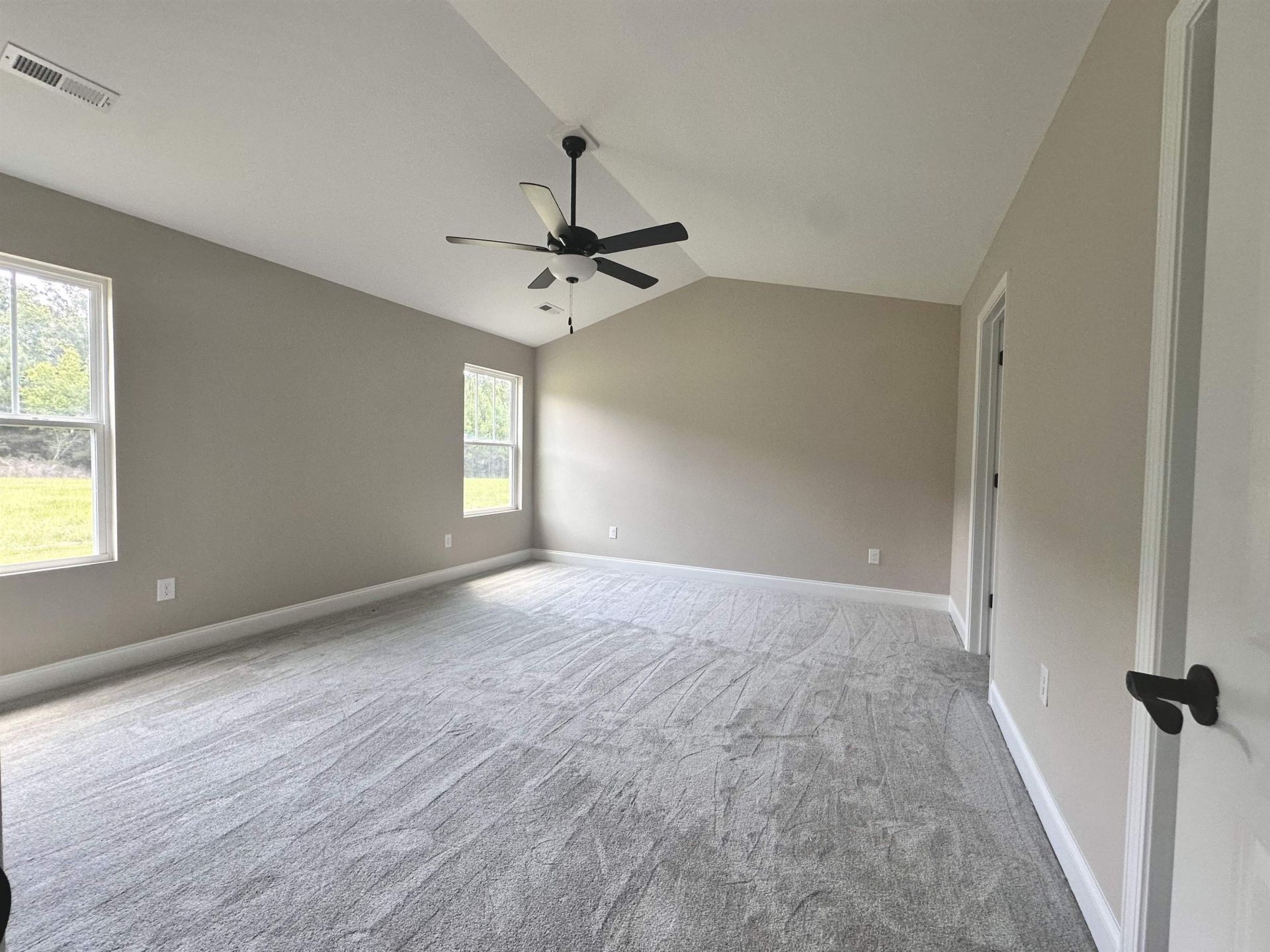 950 Padgett Lane Photo 5