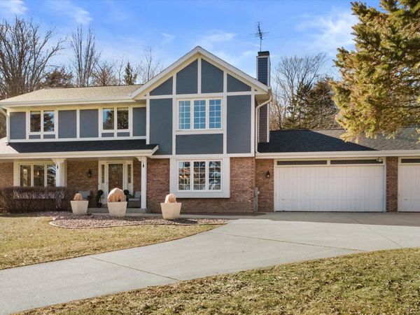 N6119 Willow Cir, Concord, WI 53178