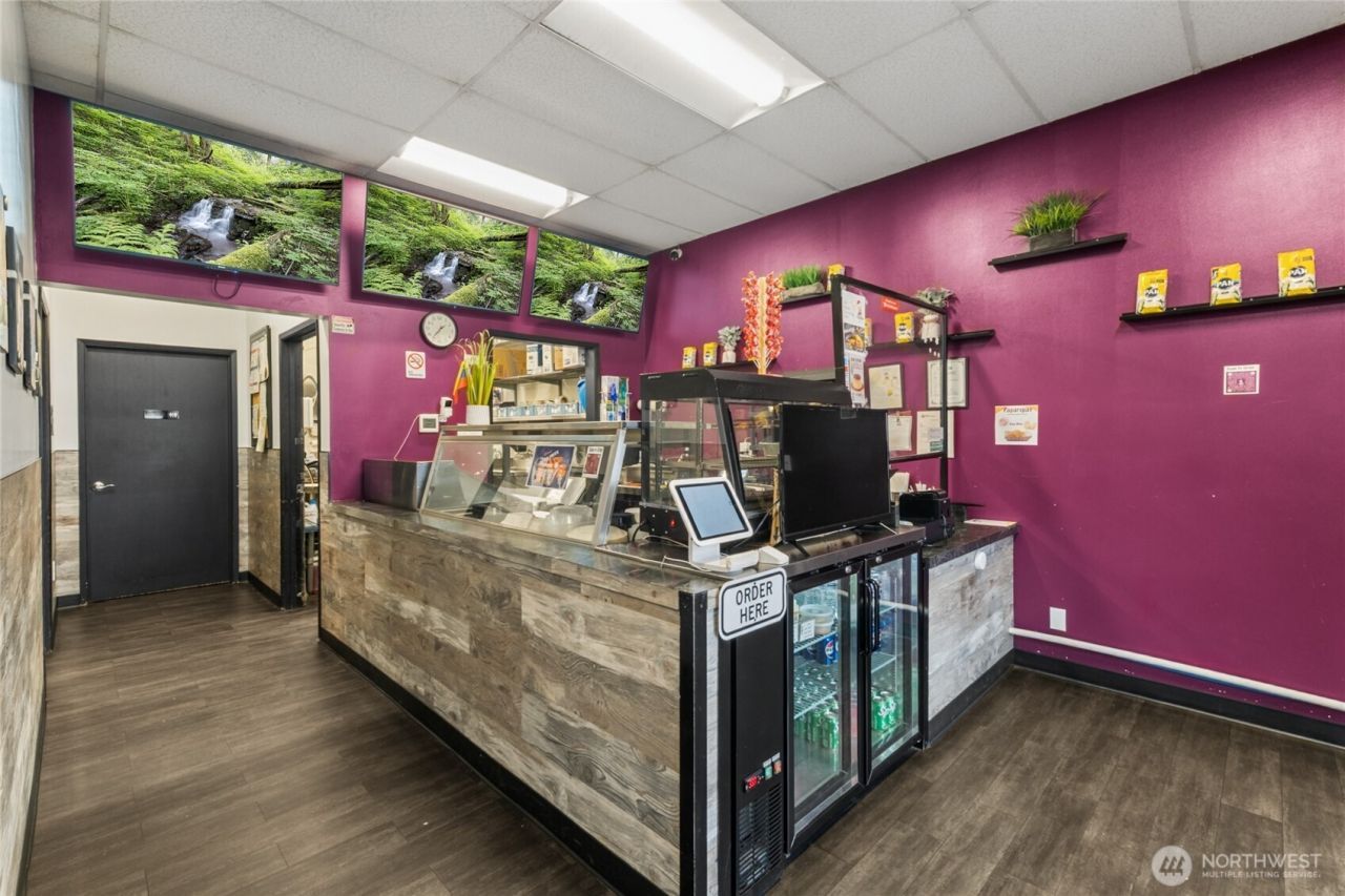 21224 84th Avenue S, Kent, WA 98032