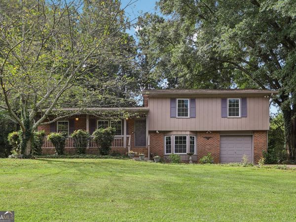 2844 Jordan Woods Drive, Lawrenceville, GA 30044