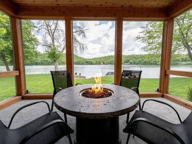 56814 402nd Avenue, Mazeppa, MN 55956