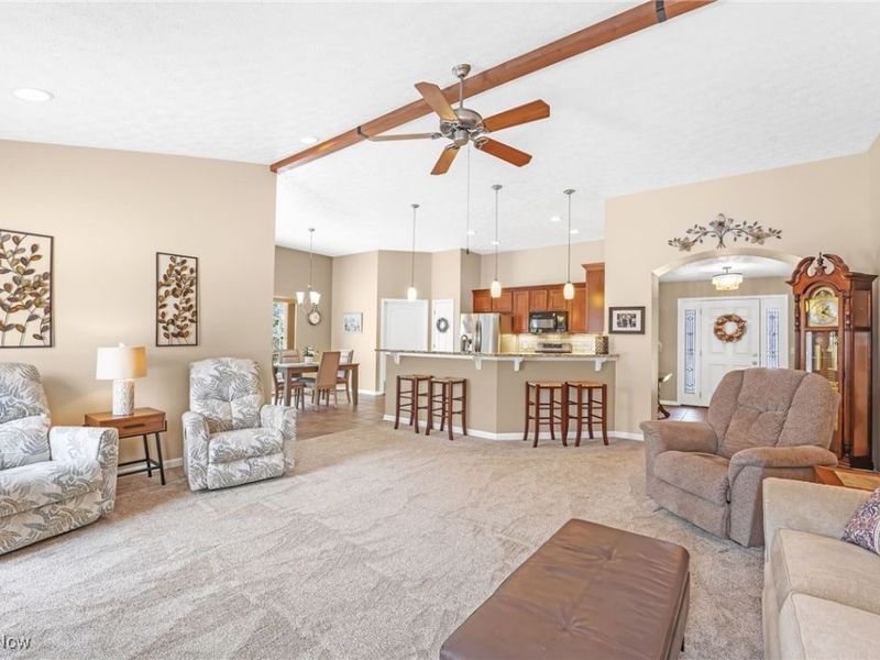 5145 Cardinal Court, Lorain, OH 44053 Photo 2