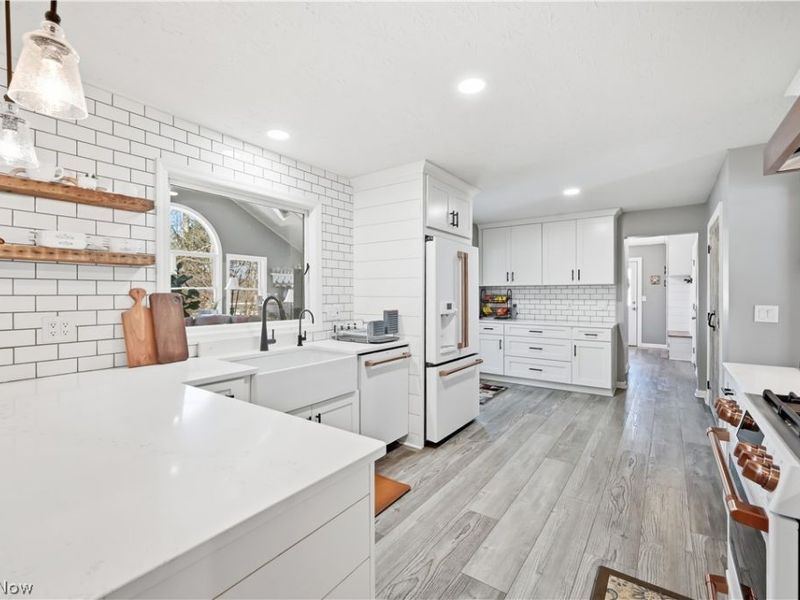 100 Southwyck Drive, Chagrin Falls, OH 44022 Photo 10