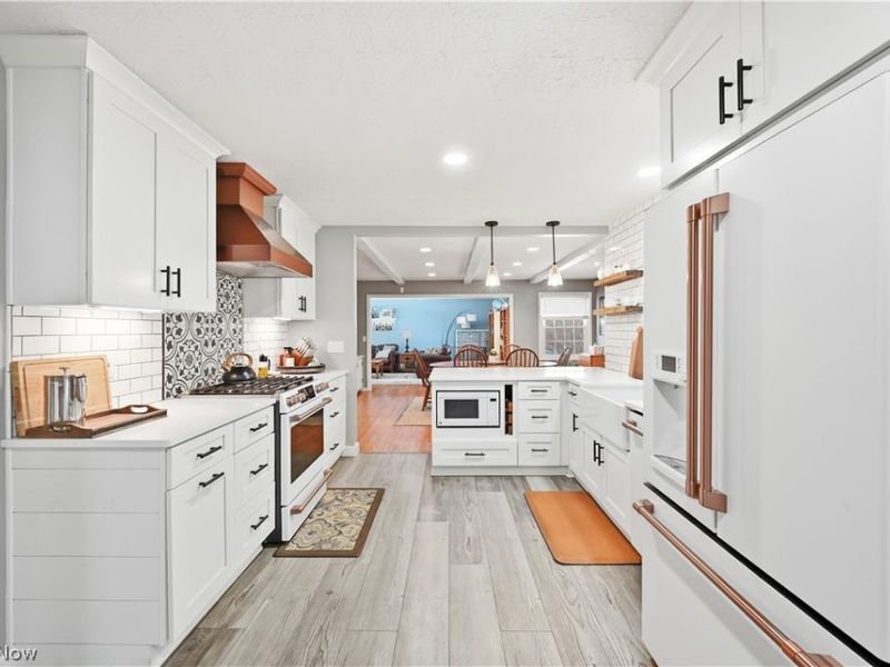 100 Southwyck Drive, Chagrin Falls, OH 44022 Photo 11