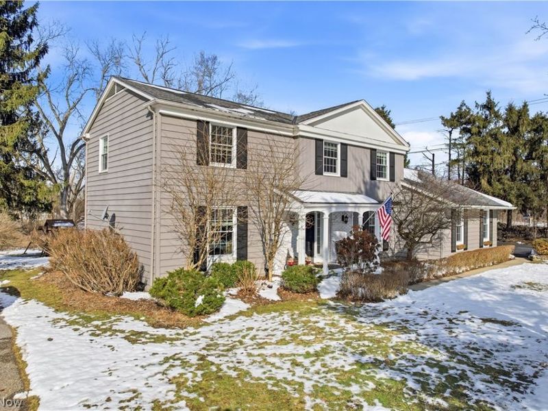 100 Southwyck Drive, Chagrin Falls, OH 44022 Photo 3