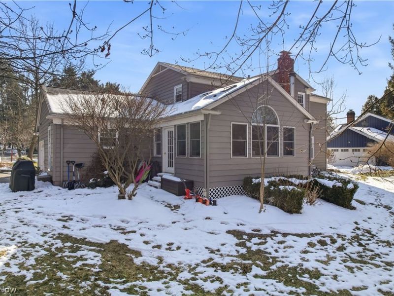 100 Southwyck Drive, Chagrin Falls, OH 44022 Photo 6