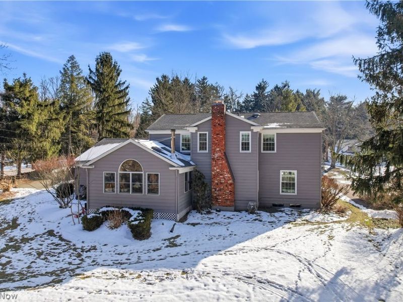 100 Southwyck Drive, Chagrin Falls, OH 44022 Photo 8