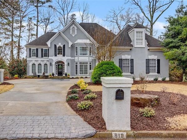 810 Club Chase Lane, Roswell, GA 30076