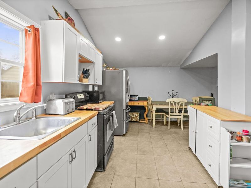 65 N Seneca Street , Rittman, OH 44270 Photo 6