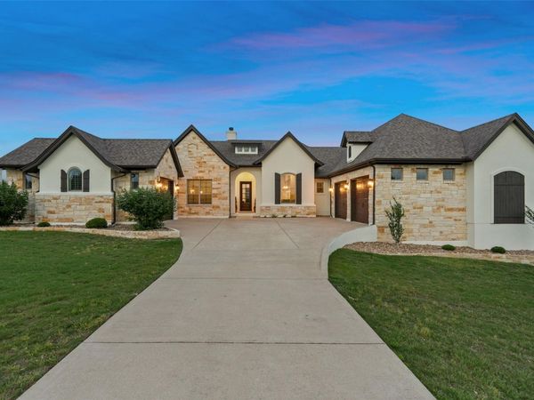831 Sad Willow PASS, Driftwood, TX 78619