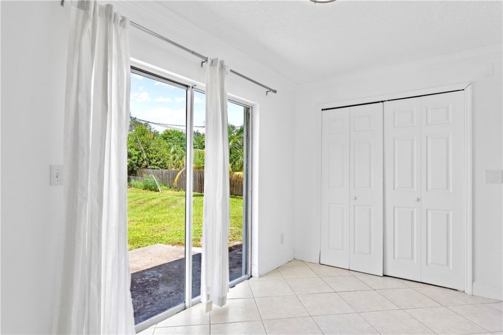 1866 25th Street Sw, Vero Beach, FL 32962 Photo