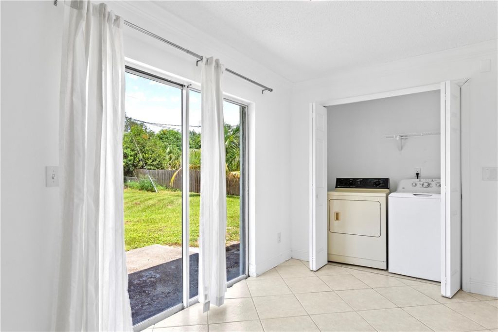 1866 25th Street Sw, Vero Beach, FL 32962 Photo