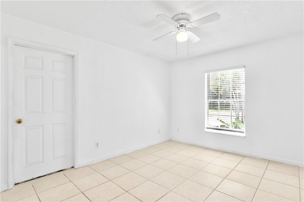 1866 25th Street Sw, Vero Beach, FL 32962 Photo