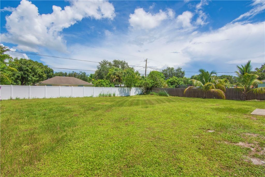 1866 25th Street Sw, Vero Beach, FL 32962 Photo