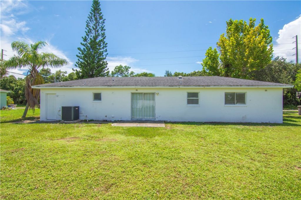 1866 25th Street Sw, Vero Beach, FL 32962 Photo