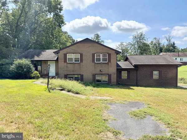 11124 DAHLGREN ROAD , KING GEORGE, VA 22485