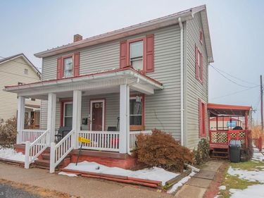 117 N CHESTNUT STREET , MILL HALL, PA 17751