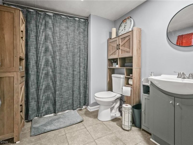 65 N Seneca Street , Rittman, OH 44270 Photo 12