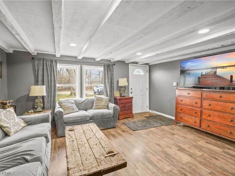 65 N Seneca Street , Rittman, OH 44270 Photo 5