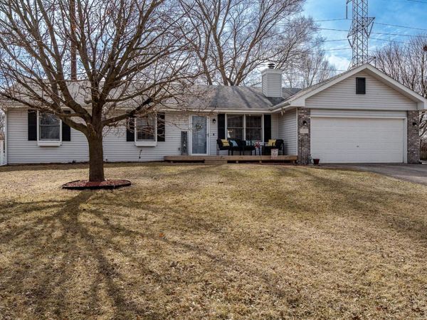 4771 Alexandra Lane, MACHESNEY PARK, IL 61115