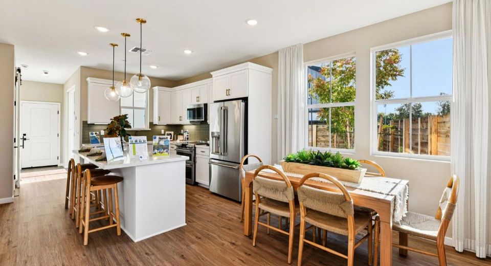 6401 Ventris Walk, Sacramento, CA 95823 Photo