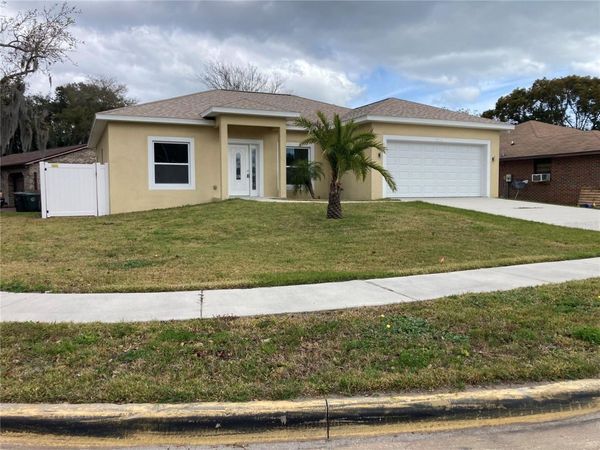 925 LORA STREET , DAYTONA BEACH, FL 32114