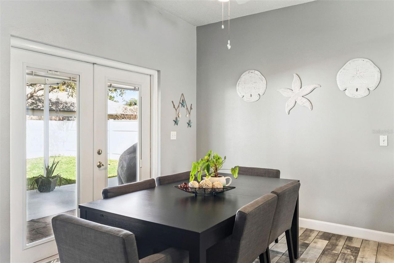 1483 Surrey Park Drive , Port Orange, FL 32128 Photo