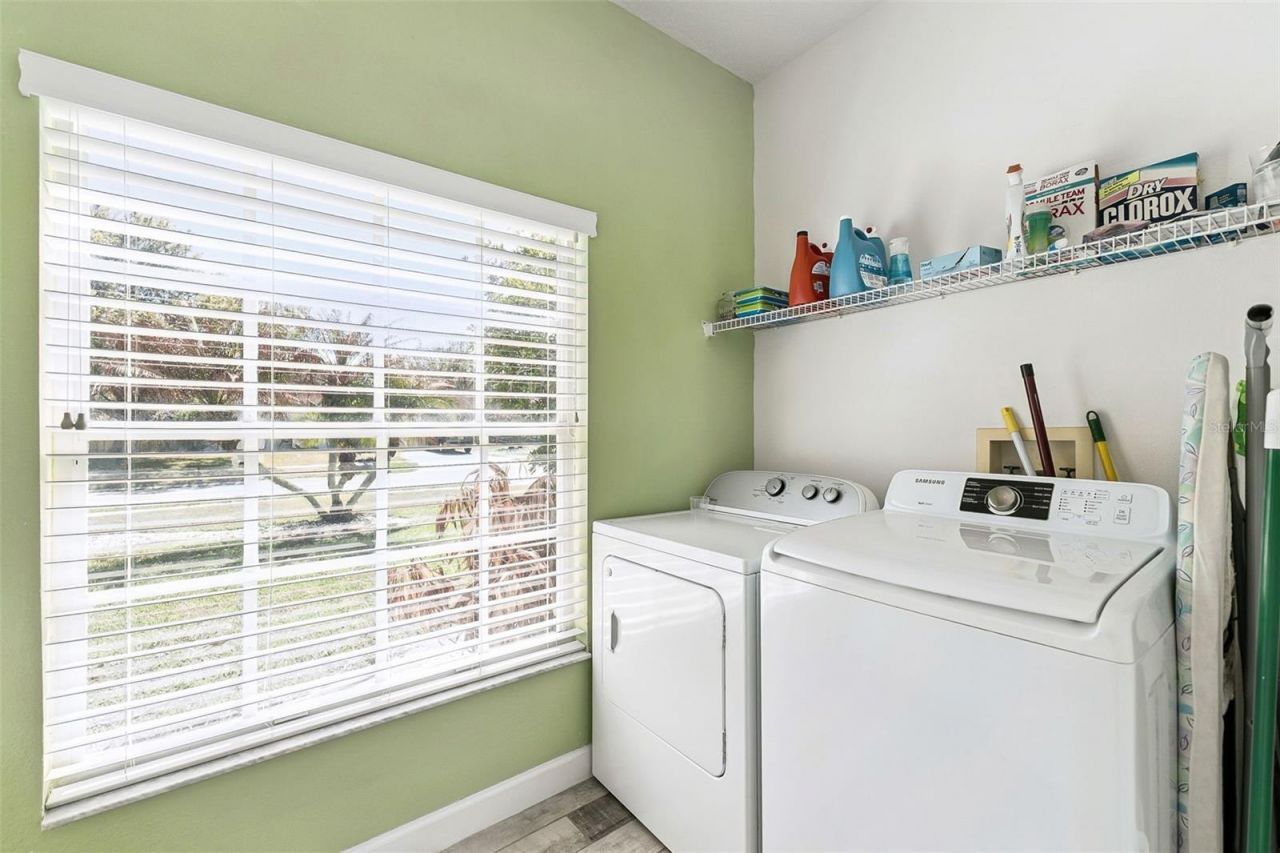 1483 Surrey Park Drive , Port Orange, FL 32128 Photo