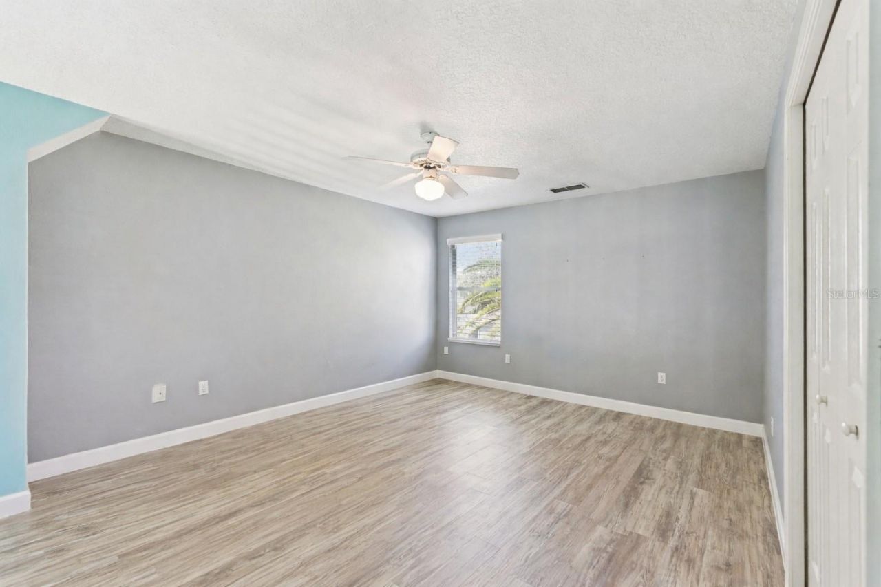 1483 Surrey Park Drive , Port Orange, FL 32128 Photo